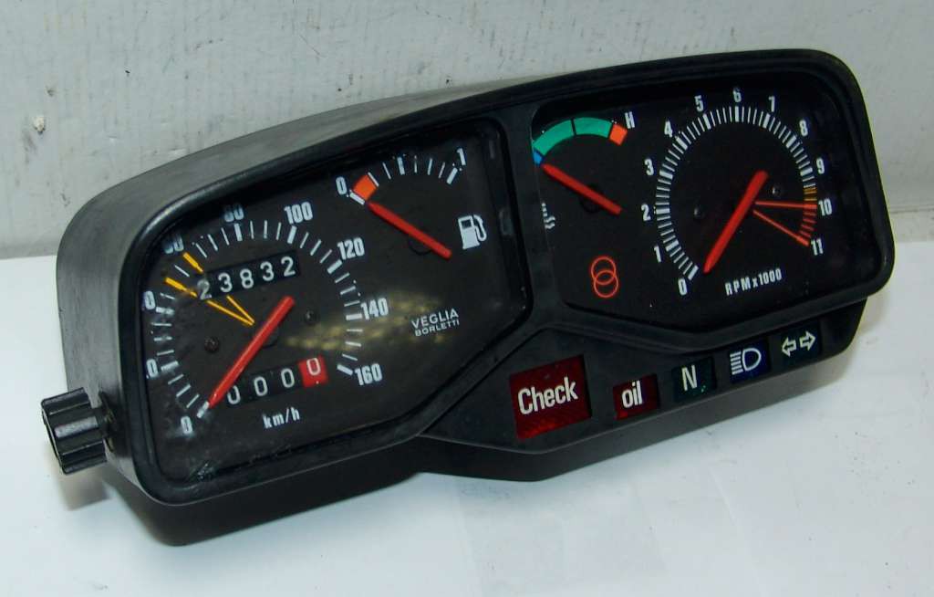 CRUSCOTTI COMPLETI MOTO CRUSCOTTO CONTACHILOMETRI DASHBOARD COMPLETE