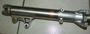 FORCELLA FORK COPPIA STELI ANTERIORI NUOVI ORIGINALI HONDA VF 750 (C30)